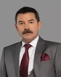FİKRET KUŞKAN