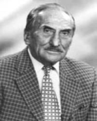 İSMET GİRİTLİ