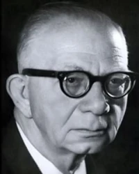 AHMET KUTSİ TECER