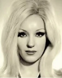 AYLA DİKMEN