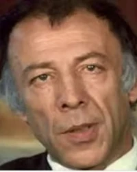 MÜNİR ÖZKUL