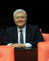 TUNCAY ÖZKAN