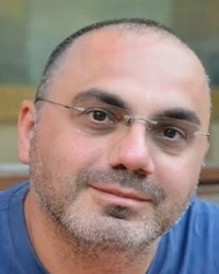 ÖZHAN ÖZTÜRK