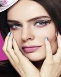 NİL KARAİBRAHİMGİL