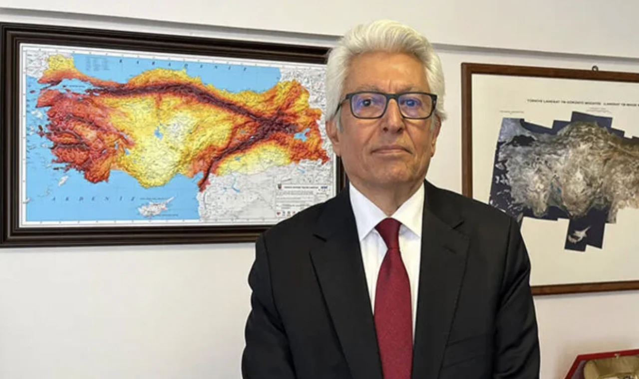 Ünlü uzmandan uyarı: 7.5 üzerinde deprem her an mümkün