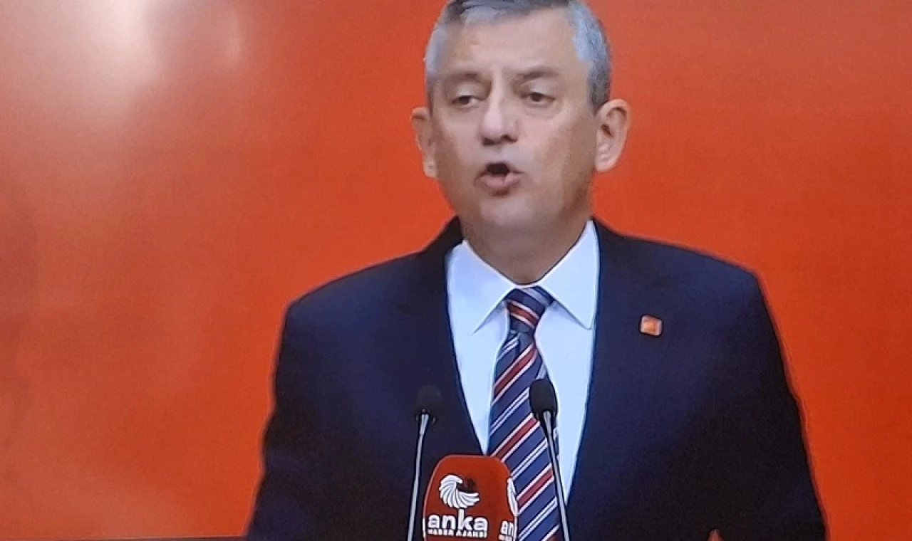 ÖZGÜR ÖZEL 'KUMPAS'I BELGELERLE AÇIKLADI
