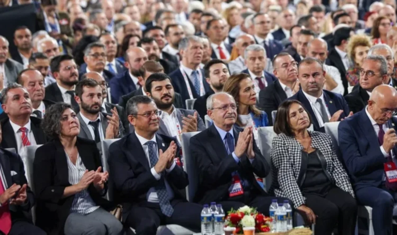Türk usulü siyasi Kırmızı Pazartesi