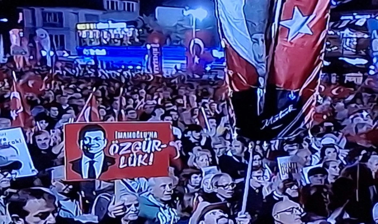 Özgür Özel Sarıyer'de: İlk seçimde yalnız AKP kaybedecek, herkes kazanacak!