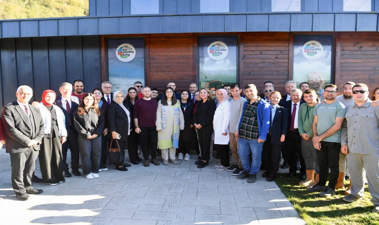 TBMM Heyeti Ortahisar'ın En Mutlu Köyünde