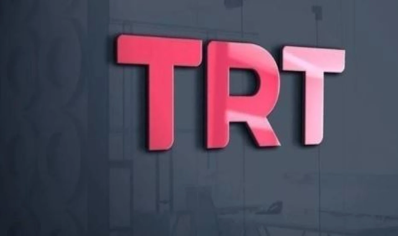 CHP'lilerin TRT önüne yaptığı 'mahkemeleri canlı yayınlayın' yürüyüşüne polis ablukası!