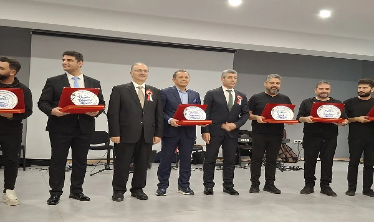 Öğretmenler Günü Ataşehir'de de kutlandı