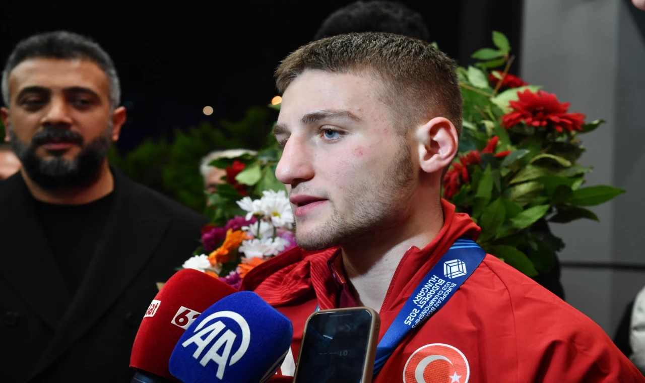 Ortahisar'ın milli boksörü Avrupa 2'incisi