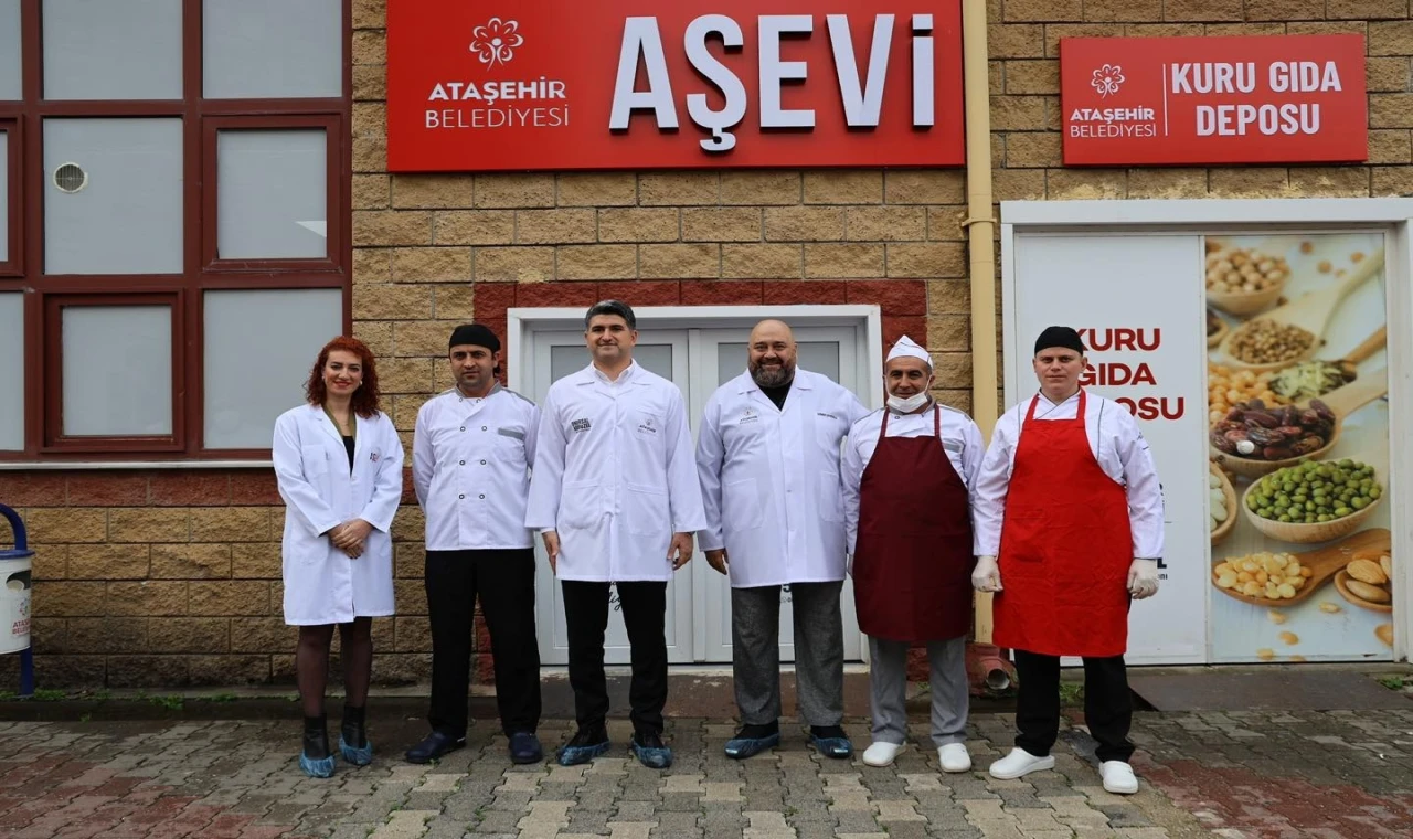 Ünlü Şef Sivrioğlu, Ataşehir Belediyesi Aşevi'ne tam not verdi