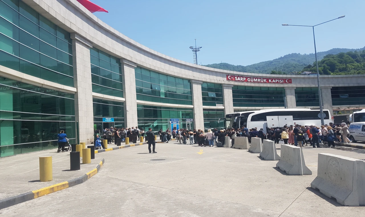 Gürcistan'a girişte sigorta şartı getiriliyor