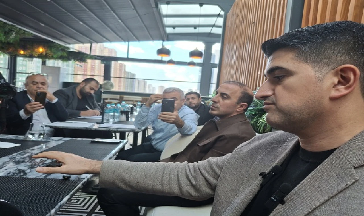 Onursal Adıgüzel Ataşehir'deki 600 gününü özetledi