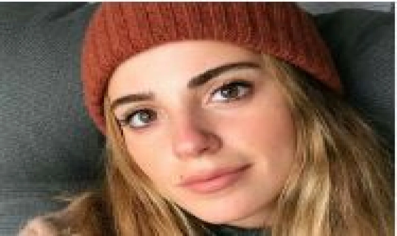 Operasyon: Sanatçı Ezgi Eyüboğlu ile 8 kişi gözaltında