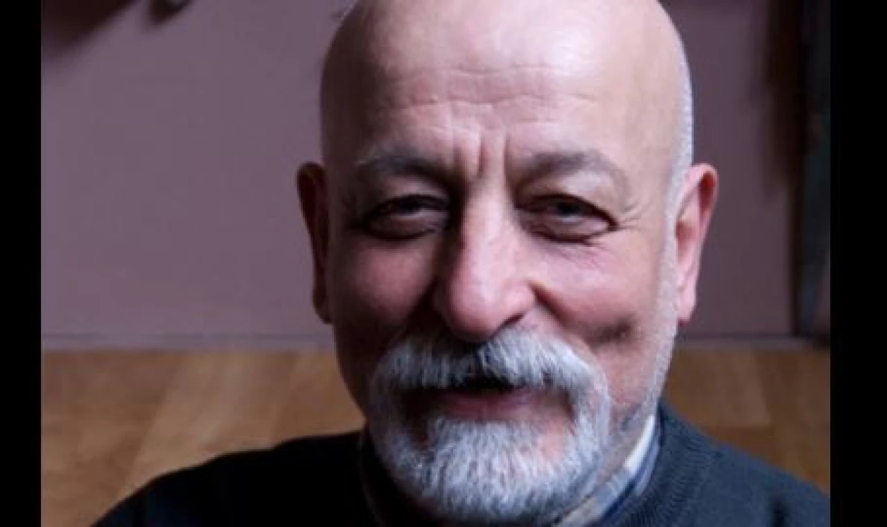 TRT Sanatçısı Erhan Kutsal bugün toprağa verilecek