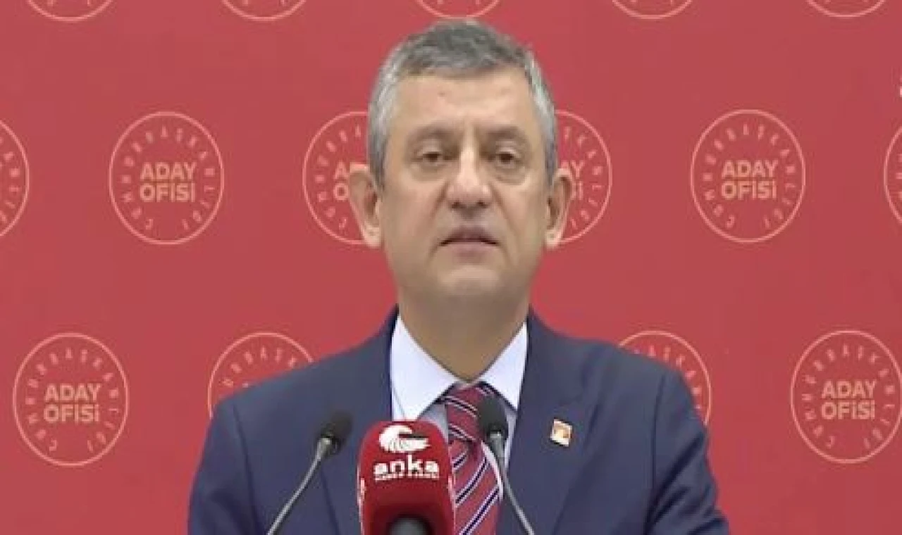 Özgür Özel'den 'alttaki emeklilerle' ilgili çarpıcı veri