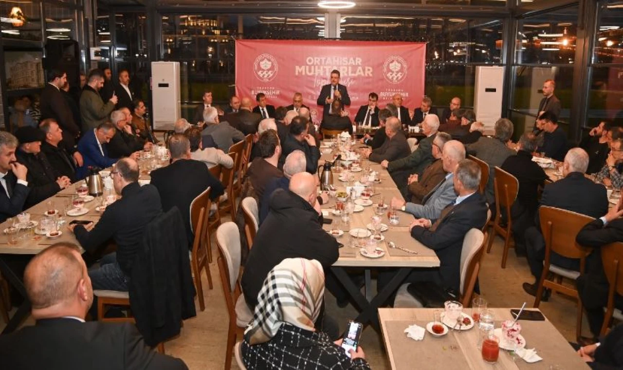 Başkan Genç'ten muhtarlara: 'Siyası ayrım yapmadan hizmet edeceğiz'