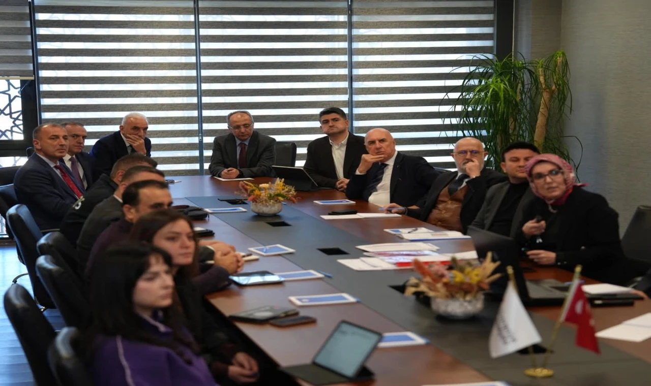 Yeniçamlıca-Yenişehir mahallelerinin trafiği masaya yatırıldı