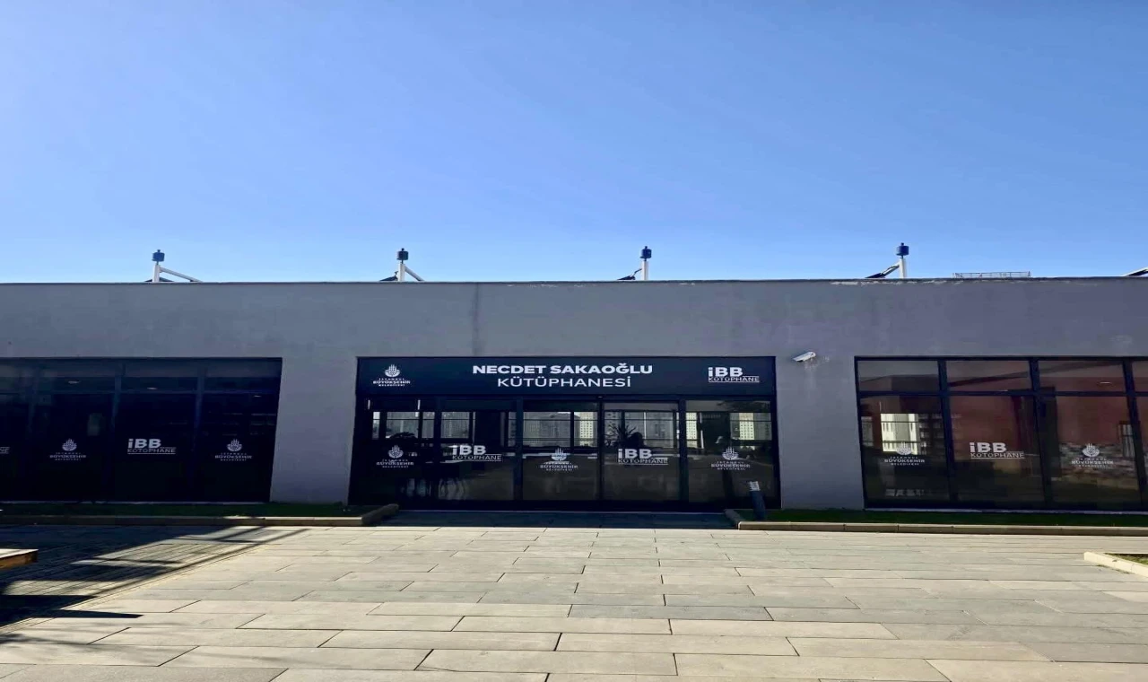 İBB tarihçi Necdet Sakaoğlu'nun adını yaşatıyor