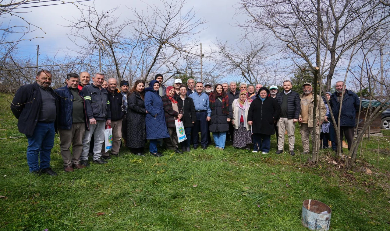 Ortahisar'da fındık budama eğitimi