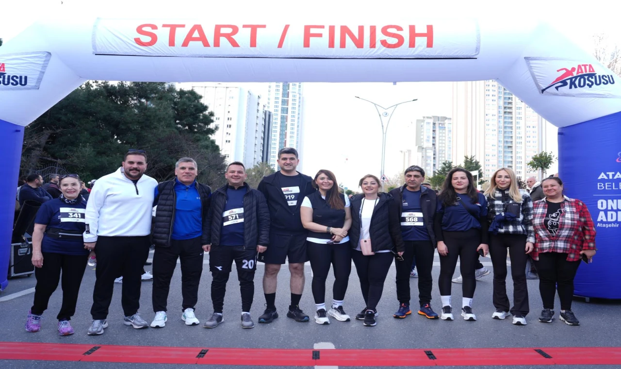 Ataşehir'de 1200 sporcu Ata için koştu
