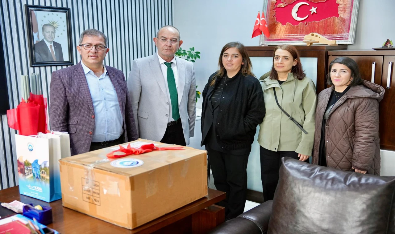 'BİR KİTAP, BİN UMUT’ KAMPANYASI  KIRSAL MAHALLELERDEKİ OKULLARDA