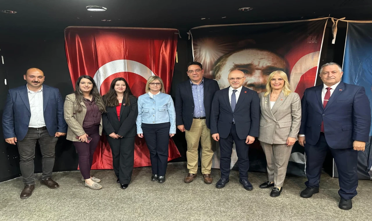 'Savunma sanayisi tüm cumhuriyet hükümetlerinin eseridir'