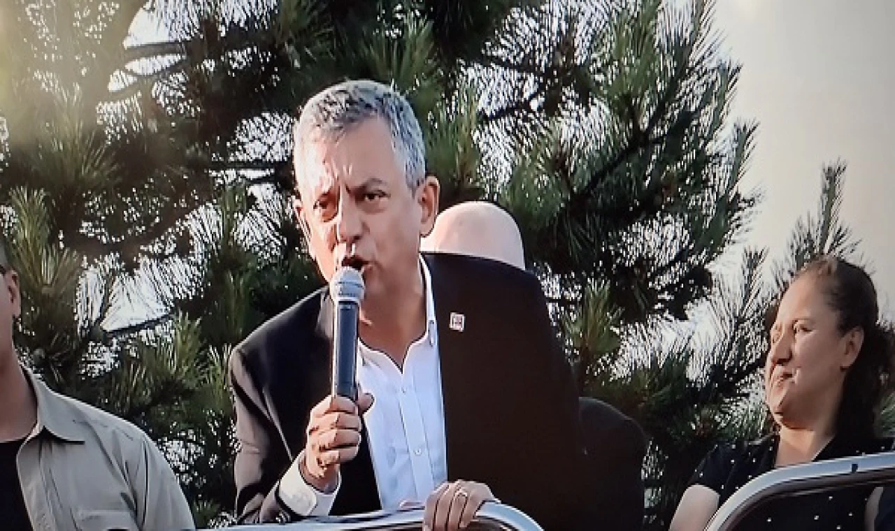 Özgür Özel'den Tokat'ta 'taşıma seçmen' iddiası: AKP, seçim öncesi 550 kişinin kayıtlarını bu beldeye aldırdı