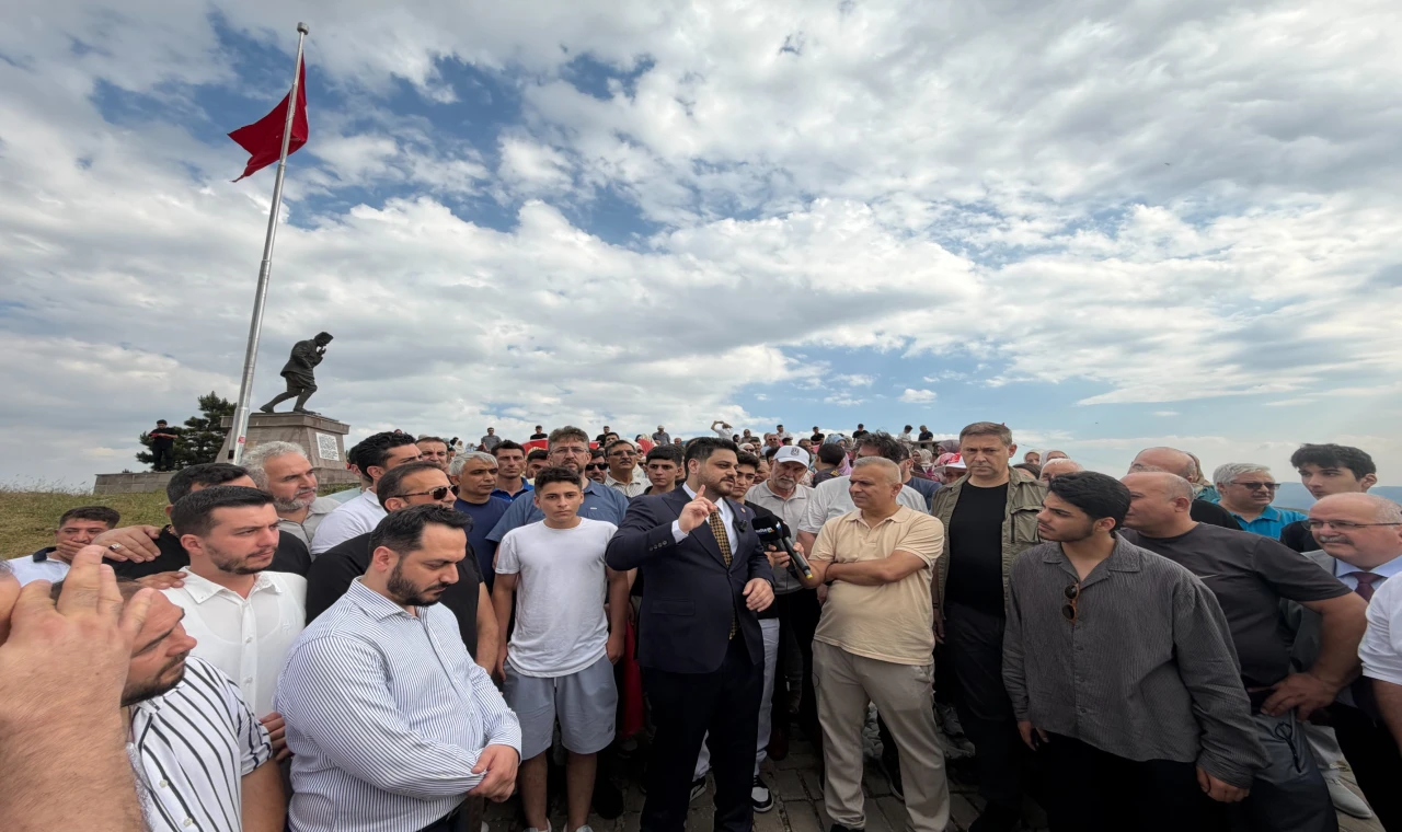 'Bu destansı Milli Mücadele'nin adı Kurtuluş Savaşı'dır!'