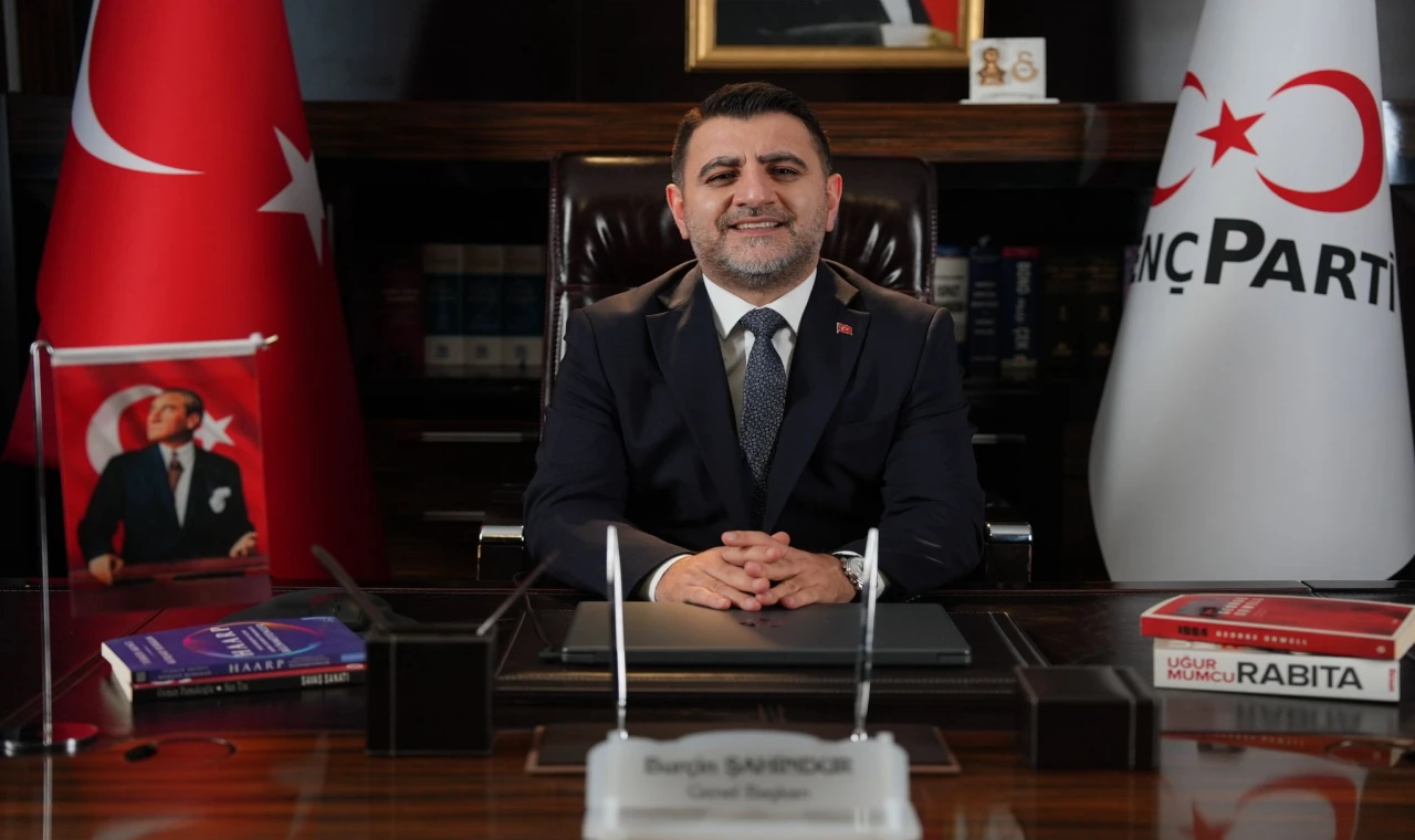 Genç Parti Başkanı Şahindur: Sakarya 17 Ağustos’u Unutmadı, Türkiye de Unutmamalı