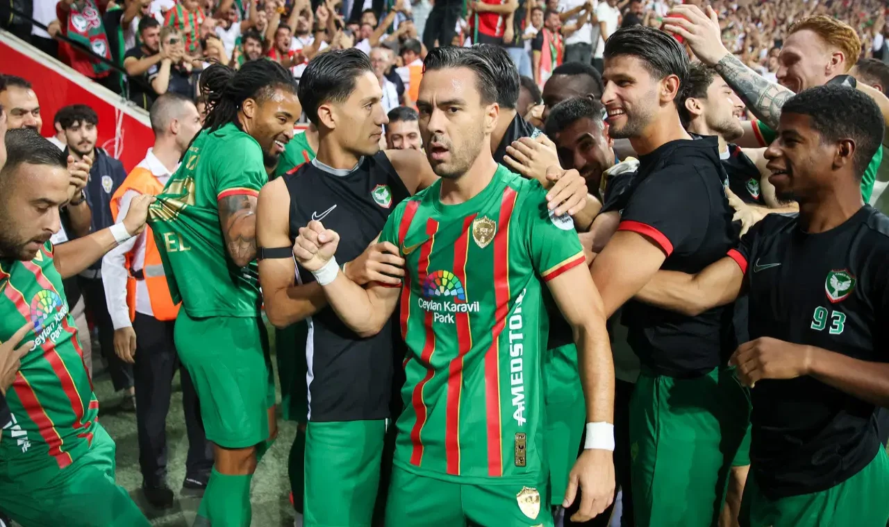 Amedspor Beşiktaş'ı devirdi...