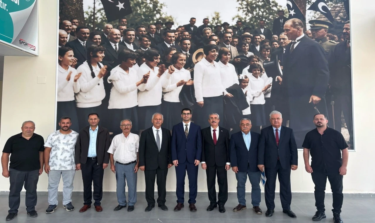 Ali Bedrettin Karataş: Gençlerimiz İçin Hayata Geçireceğimiz Projeleri Paylaştık