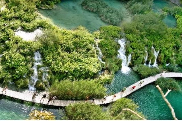 DOĞADAN KOPMADAN İNSAN OLMAK