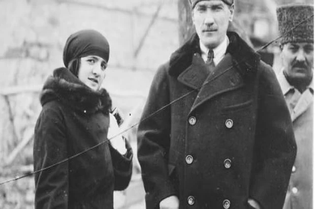 ATATÜRK'Ü AN(LA)MAK GEREK!