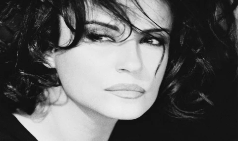 Ayşegül Aldinç, 22 Mart'ta Deniz Müzesi'ndeki konserine hazır