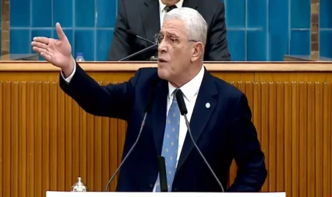 Dervişoğlu'dan Bakan Tekin'e: "Trabzon Liseliler de sana cevap veriyor"