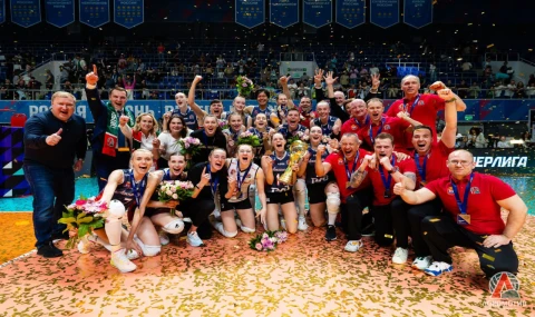 Gururumuzsun Ebrar Karakurt