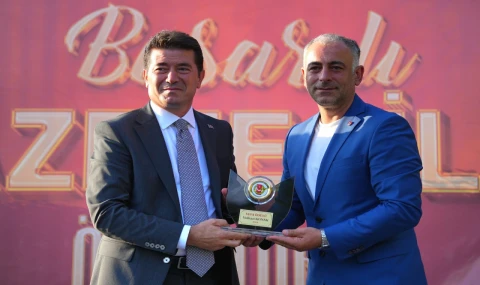 Trabzon Gazeteciler Cemiyeti başarılı gazetecileri ödüllendirdi