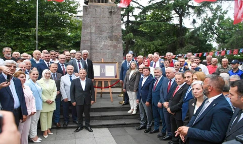 101 yıl sonra Trabzon’a ulaştırılan İstiklal Madalyası halkla buluştu!