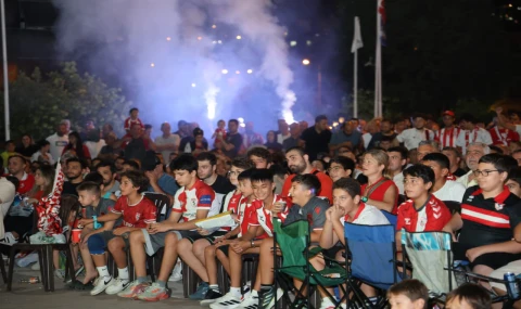 7’den 70’e Samsunspor sevdalıları Atakum’da buluştu