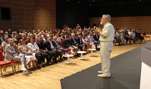 NACİ GÖRÜR: 'ATAŞEHİR, GÖRECELİ OLARAK DAHA SAĞLAM'