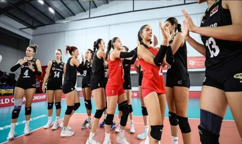 Voleybol Milli takımdan nefes kesen zafer