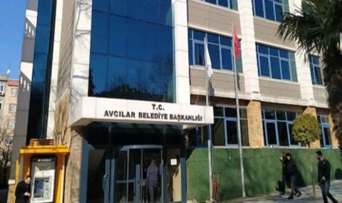 Avcılar ve Beşiktaş Belediyelerine operasyon. Çok sayıda gözaltı