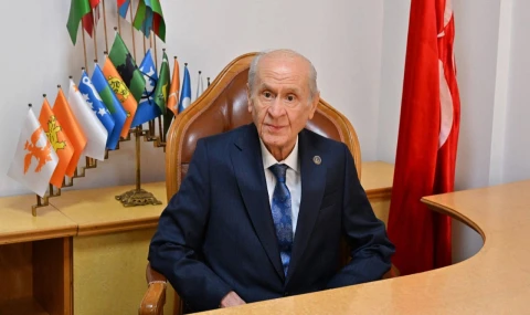 Bahçeli'den şaşırtan öneri: TRÇ İttifakı