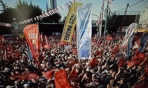 CHP'nin Ankara mitinginde Özel'in önemli mesajları