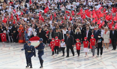 LÖSEV 4 Ekim'de Ata'nın huzuruna çıkmaya hazırlanıyor
