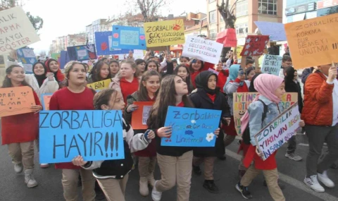 Pozitif okul kültürü akran zorbalığını azaltıyor