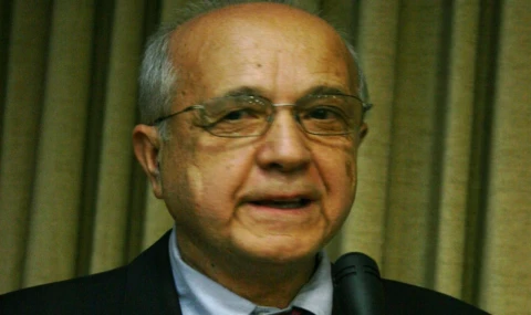 Duayen gazeteci Doğan Pürsün vefat etti